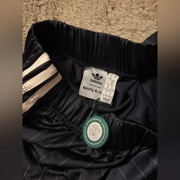 Adidas x Sporty&Rich - Picture 2 of 5